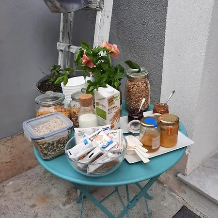 Rione San Carlo Guest house