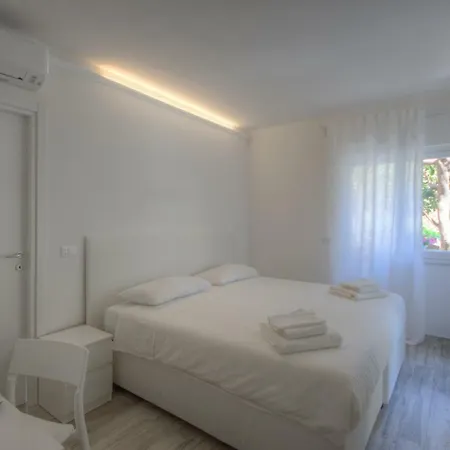 Rione San Carlo 3*