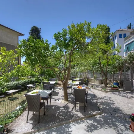 Gasthof Rione San Carlo Finale Ligure