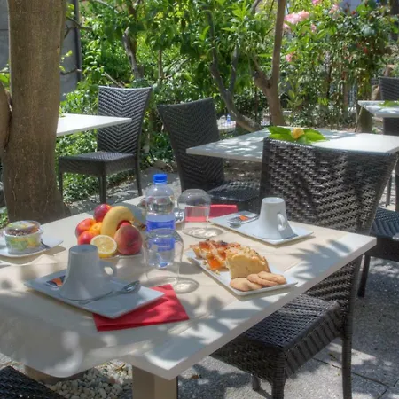Гостевой дом Rione San Carlo Финале Лигуре