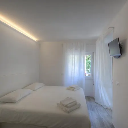 Rione San Carlo 4* Finale Ligure