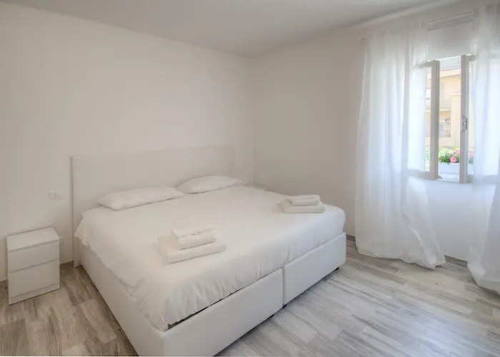 Rione San Carlo Guest house Finale Ligure